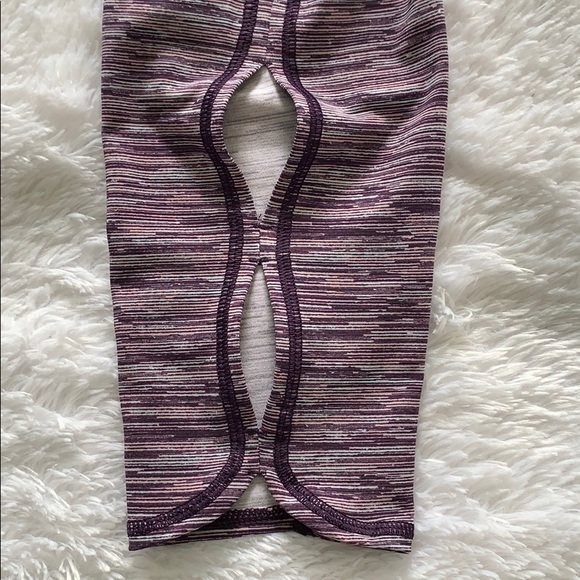 AERIE CAPRI CUTOUT LEGGINGS - Picture 5 of 5